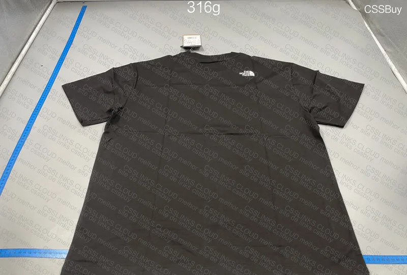 The North Face T-shirt 4