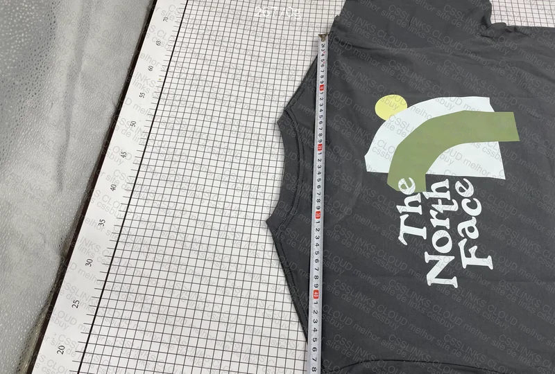 The North Face T-shirt 7