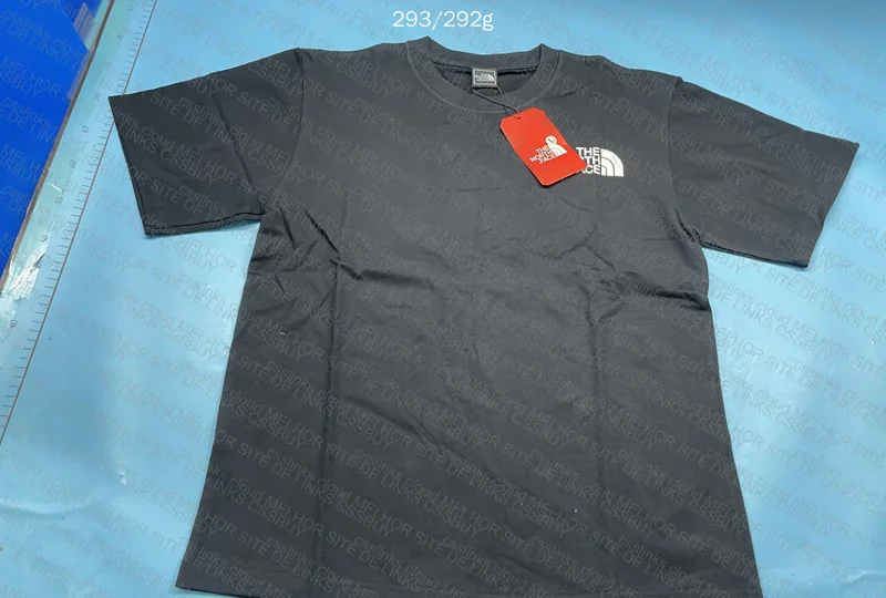 The North Face T-shirt 2