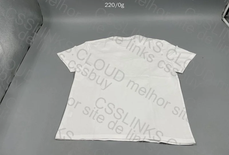 The North Face T-Shirt - Good? 5