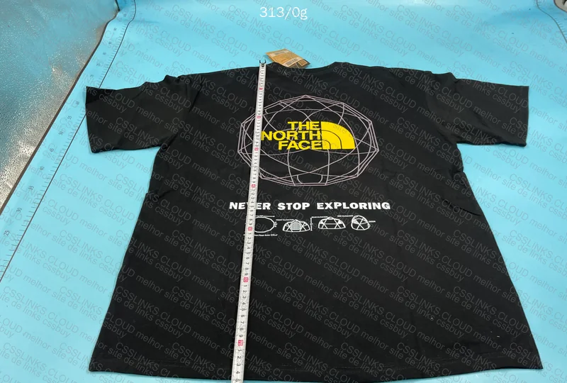 The North Face T-Shirt (TNF) 4