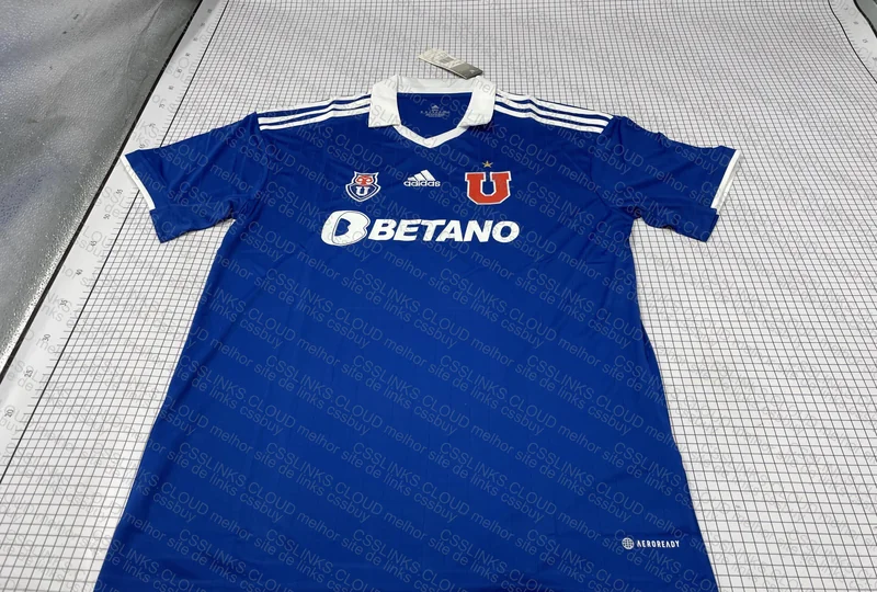 Random Team T-Shirt 2
