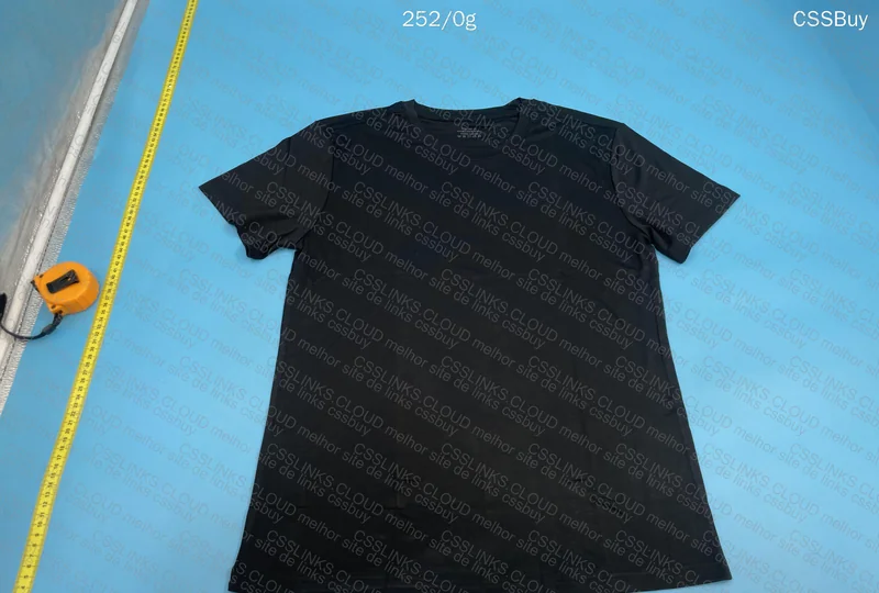 Insider-type T-Shirt