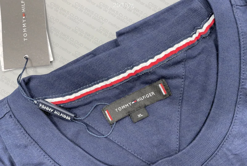 Tommy Hilfiger T-Shirt 4