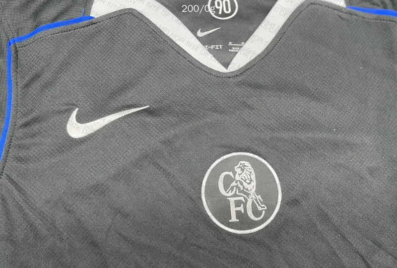 Total 90 Chelsea T-Shirt 3