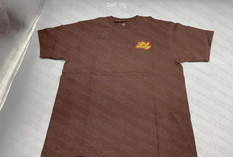 Travis T-shirt with measurements