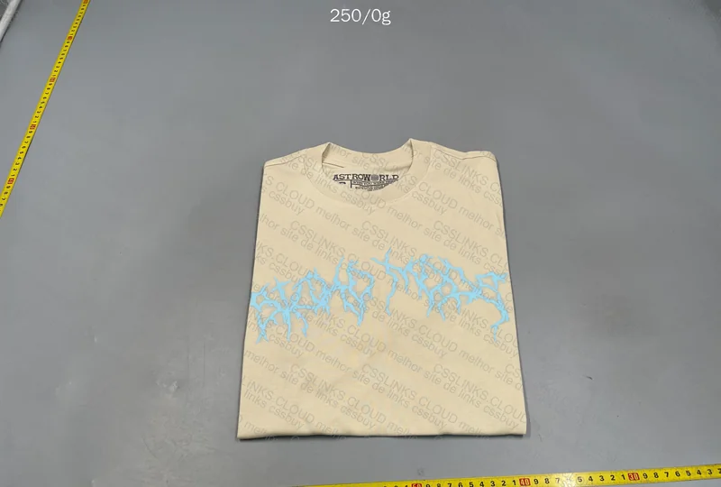 T-Shirt Travis Scott - AstroWorld 3