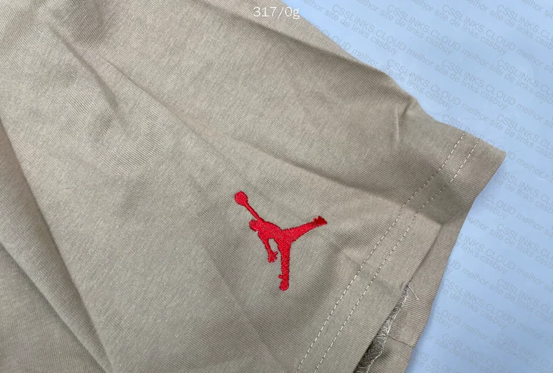 Travis Scott - Jordan T-Shirt 4