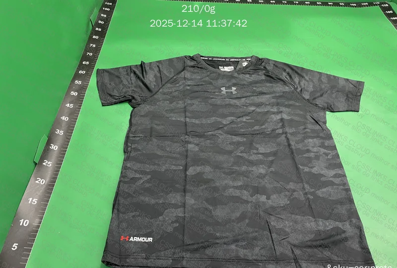 UNDER T-Shirt 4