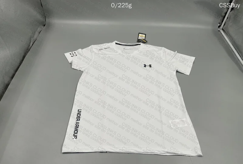 Under Armour T-Shirt 4