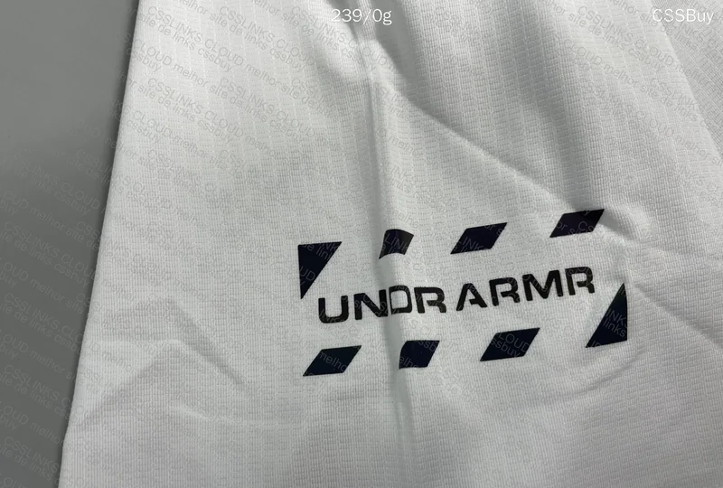Under Armour T-Shirt 7