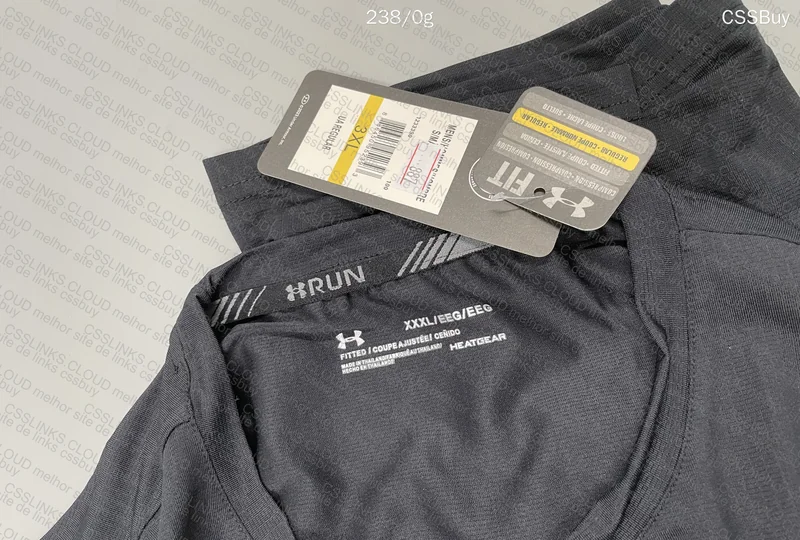 Under Armour T-Shirt