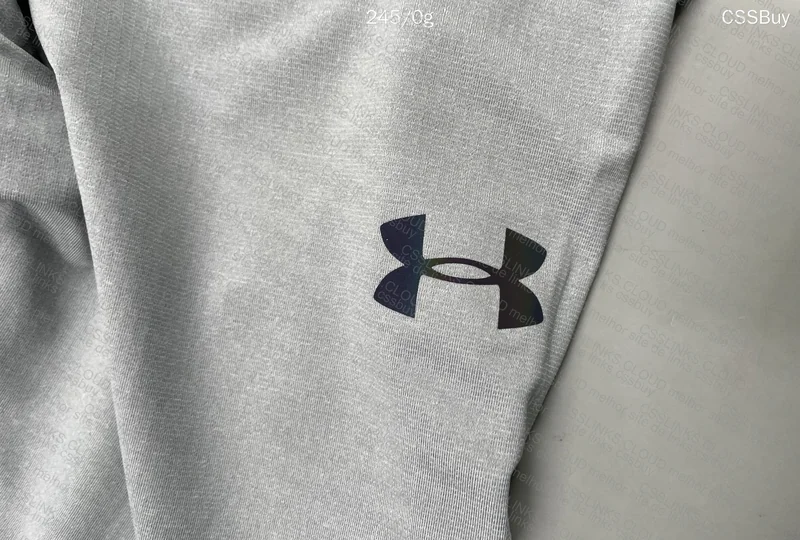Under Armour T-Shirt 2