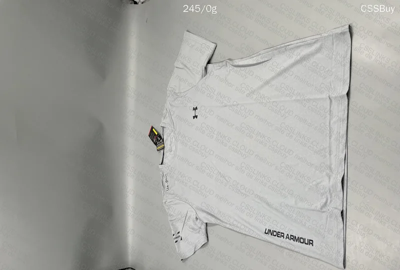 Under Armour T-Shirt 4