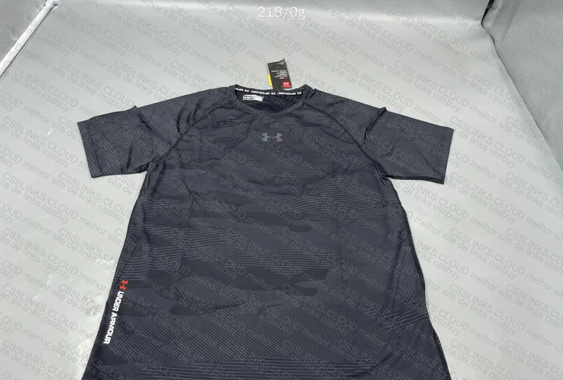 Under Armour T-Shirt