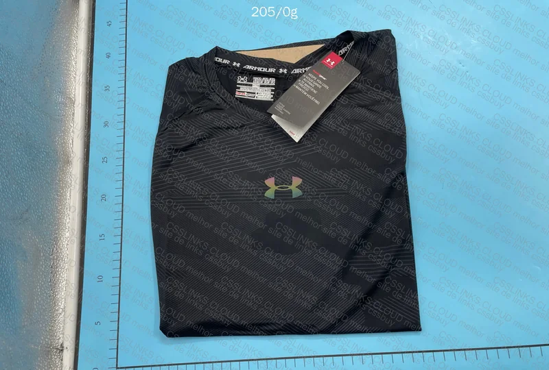 Under Armour T-Shirt