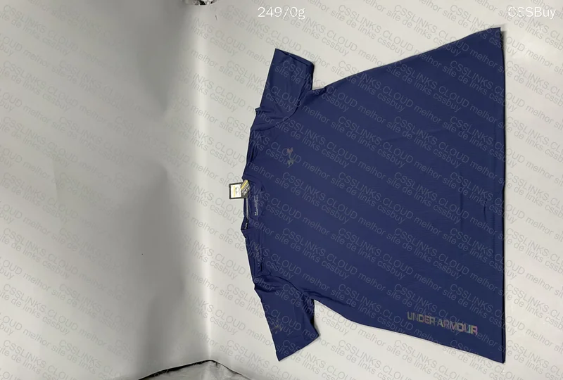 Under Armour T-Shirt 2