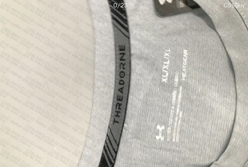 Under Armour T-Shirt 2