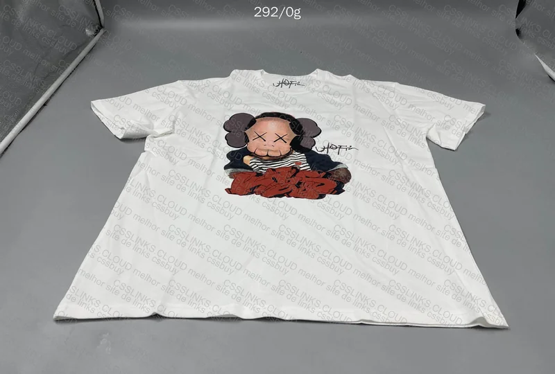 Utopia T-Shirt