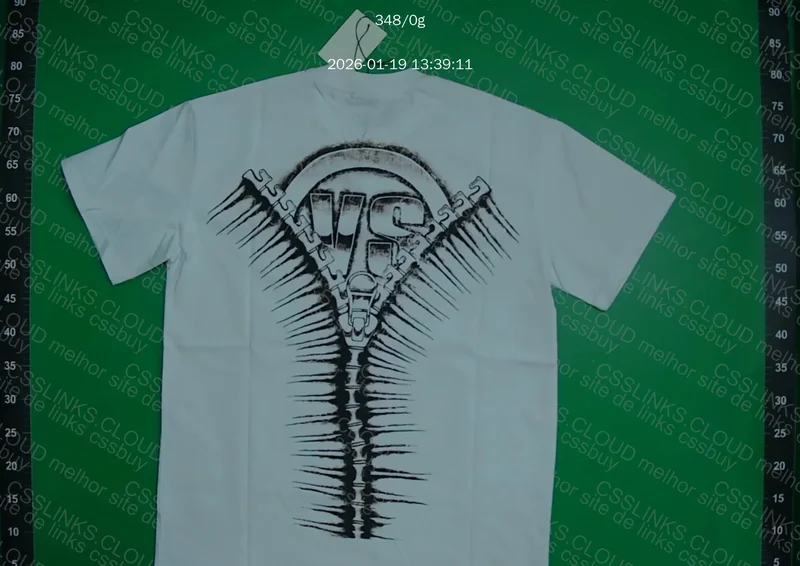 Camiseta vale dreams 2