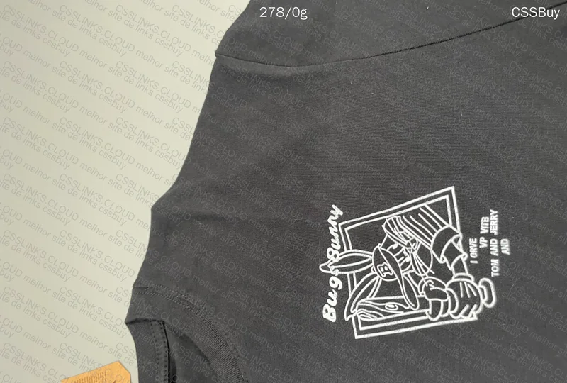 Vans "Bugs Bunny" T-Shirt 2