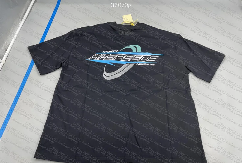 Vetements T-Shirt 4