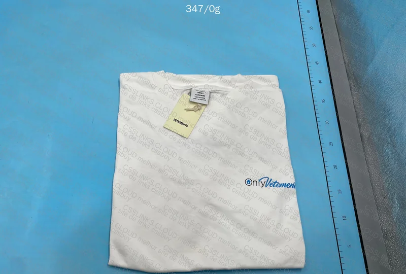Vetements T-Shirt