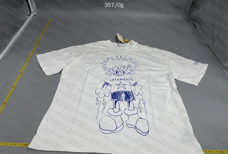 Vetements T-Shirt (Crooked Print or What?)