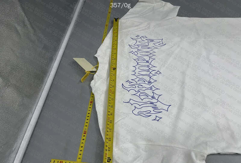 Vetements T-Shirt (Crooked Print or What?) 5
