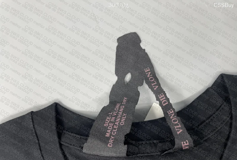 Vlone T-Shirt
