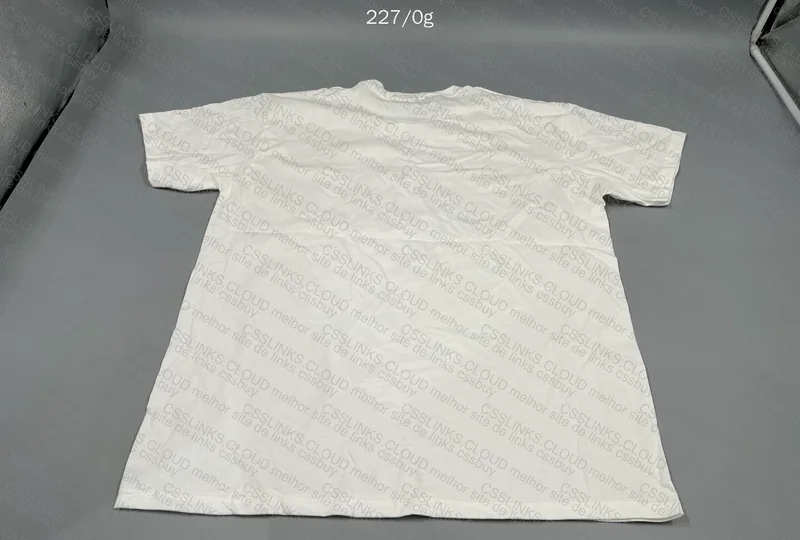 Basic Gildan T-Shirts 3