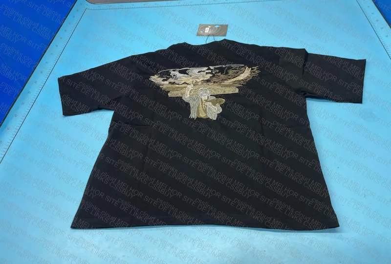 Derschutze T-Shirts 8