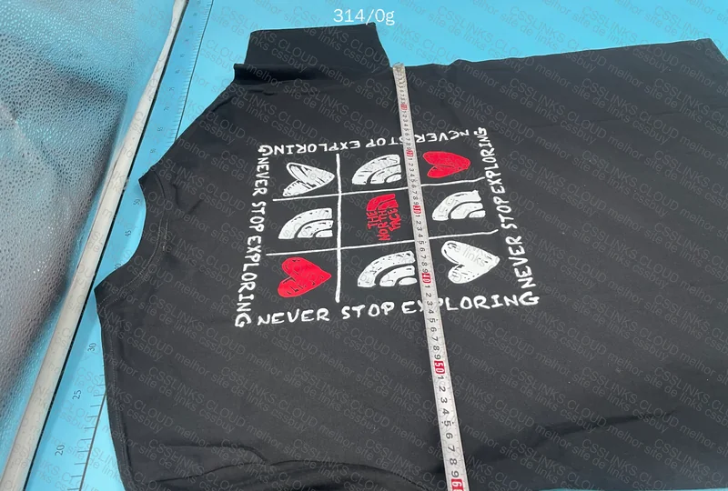 The North Face T-Shirts 3