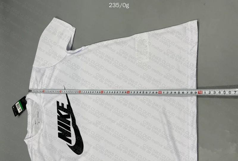 Nike Dri-Fit T-Shirt + Measurements 5