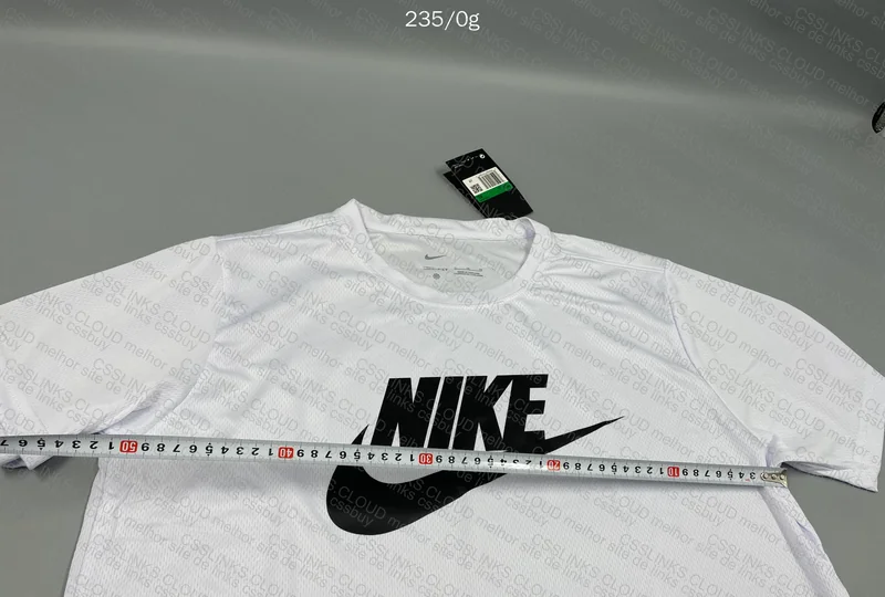 Nike Dri-Fit T-Shirt + Measurements 7