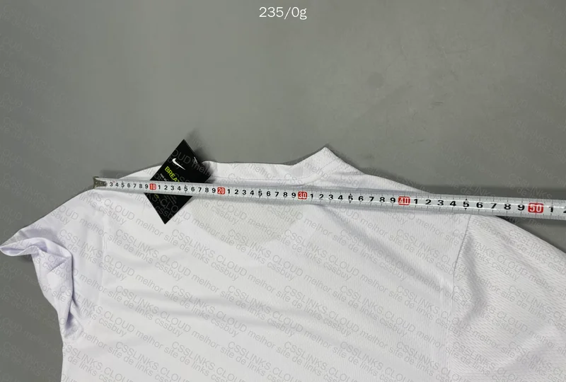 Nike Dri-Fit T-Shirt + Measurements 8