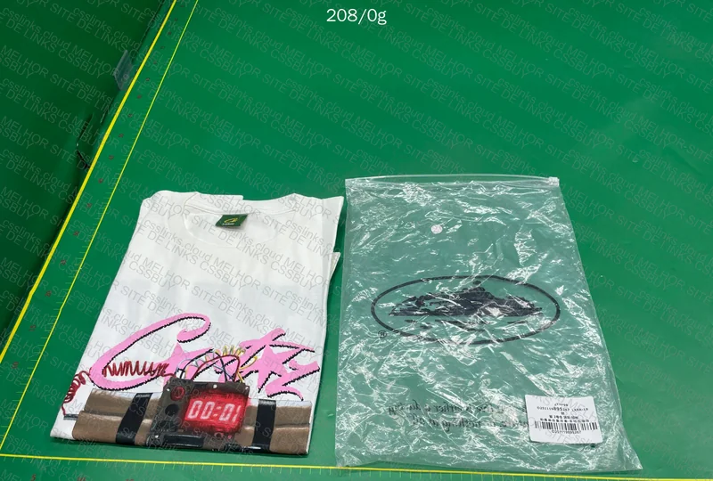 Corteiz T-Shirt 4 Luv (Goat) 3