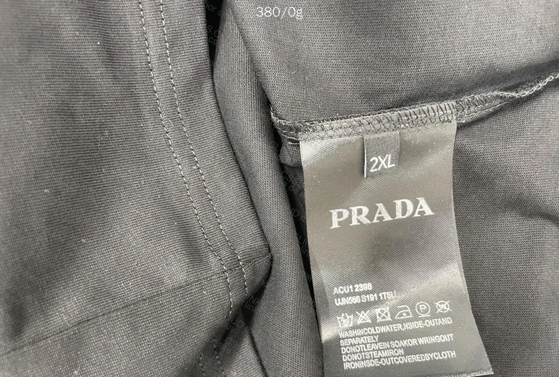 caniseta prada 3