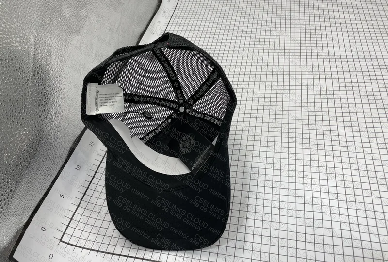 cap chrome hearts 5