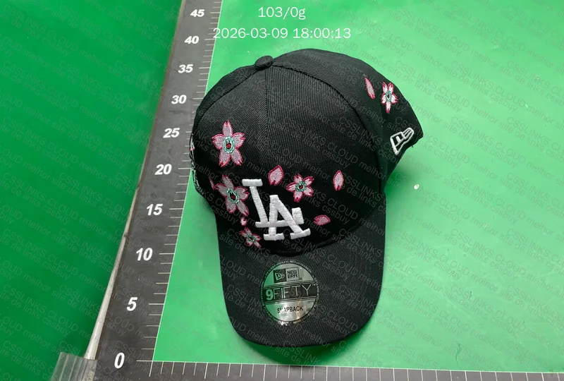 cap new era x murakami 2