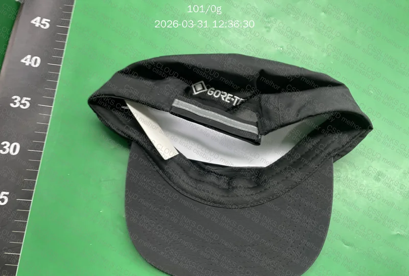 Cap supreme gore-tex 2