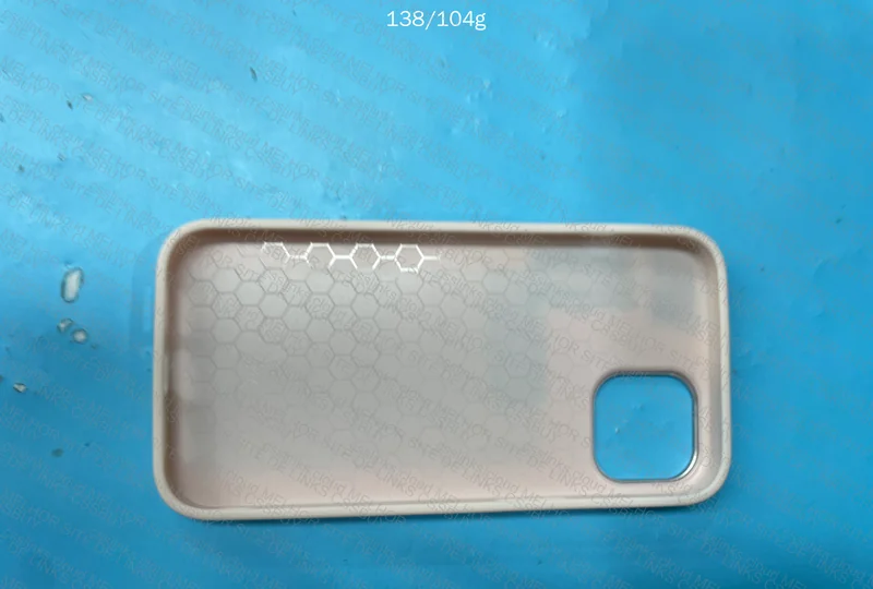 iPhone E Ink Cover 3