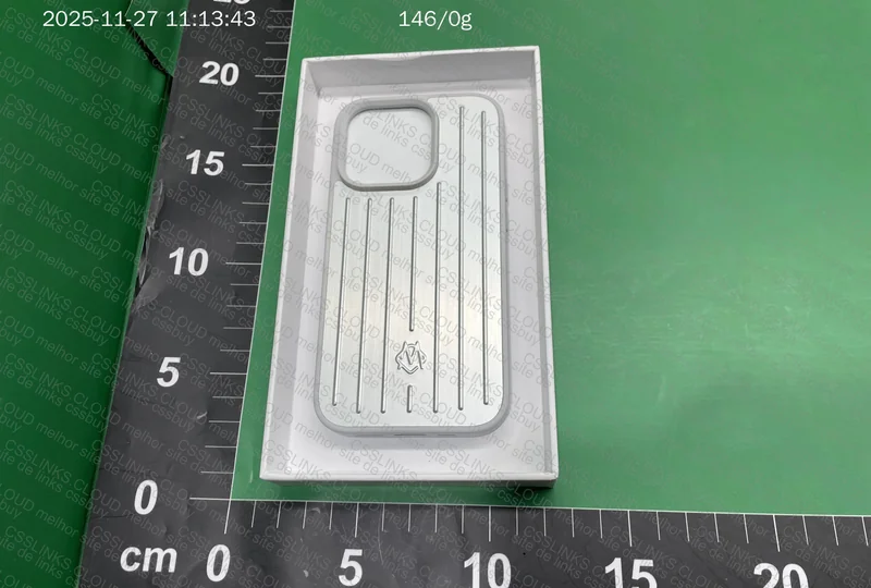 Rimowa Cover 2
