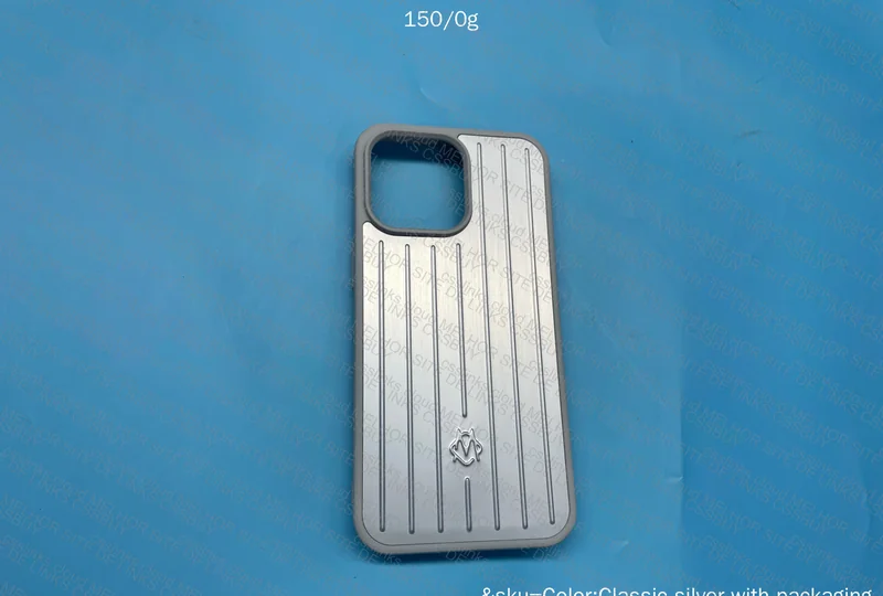 Rimowa 15 Pro Max Cover 4