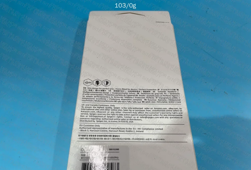 Spigen Silicone iPhone 13 Cover 4