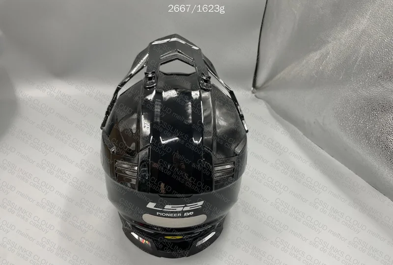 LS2 MX436 Helmet 5