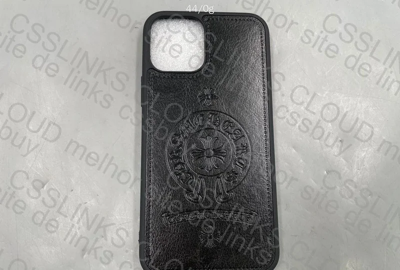 Capinha CHROME HEARTS 3