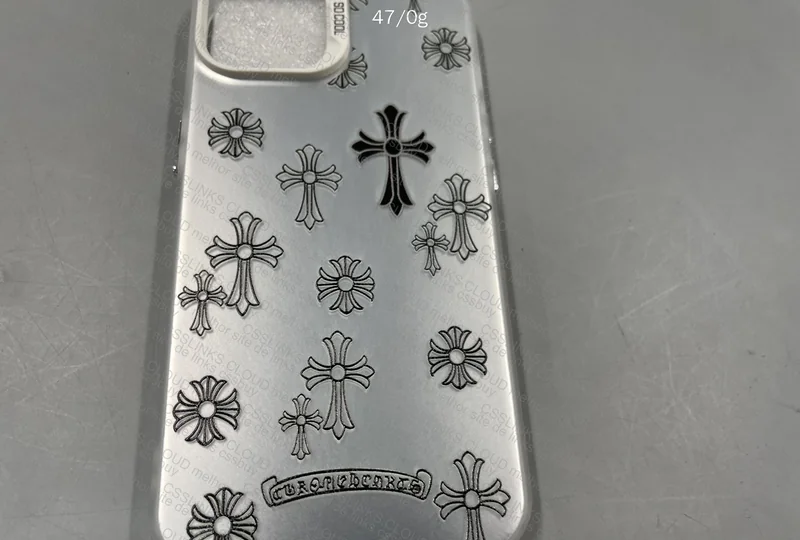Capinha Chrome Hearts
