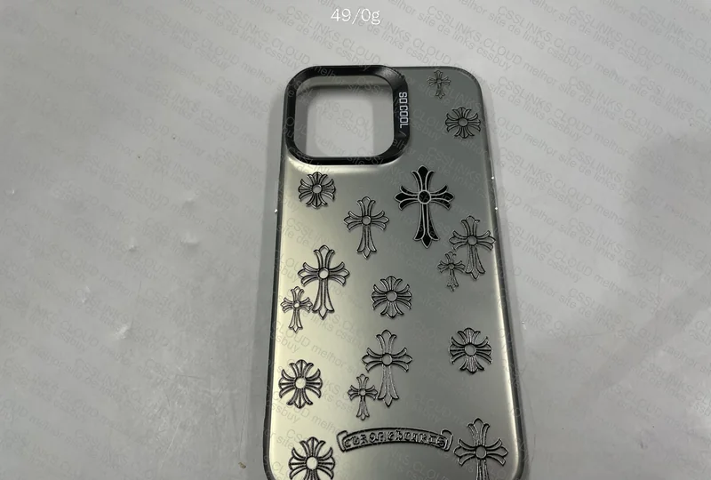 Capinha Chrome Hearts