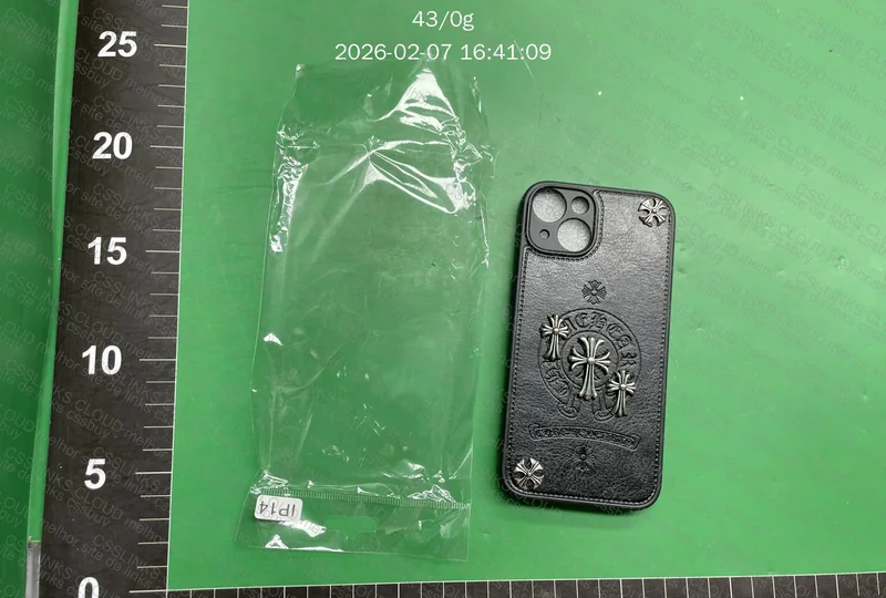 Capinha Chrome Hearts Iphone 14 5